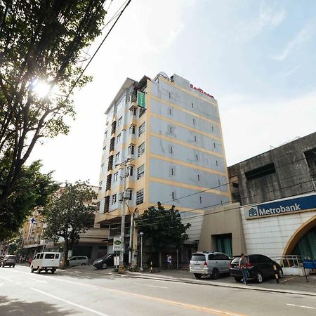 Reddoorz Plus @ Tayuman Manila Exterior foto
